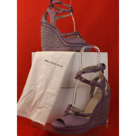 NIB BALENCIAGA ARENA GLYCINE LAVENDER LEATHER WEDGE STUDDED SANDALS 40 286068 - Picture 4 of 12